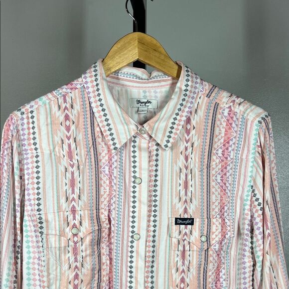 Wrangler Multicolor Striped Button Down Shirt - Picture 4 of 5